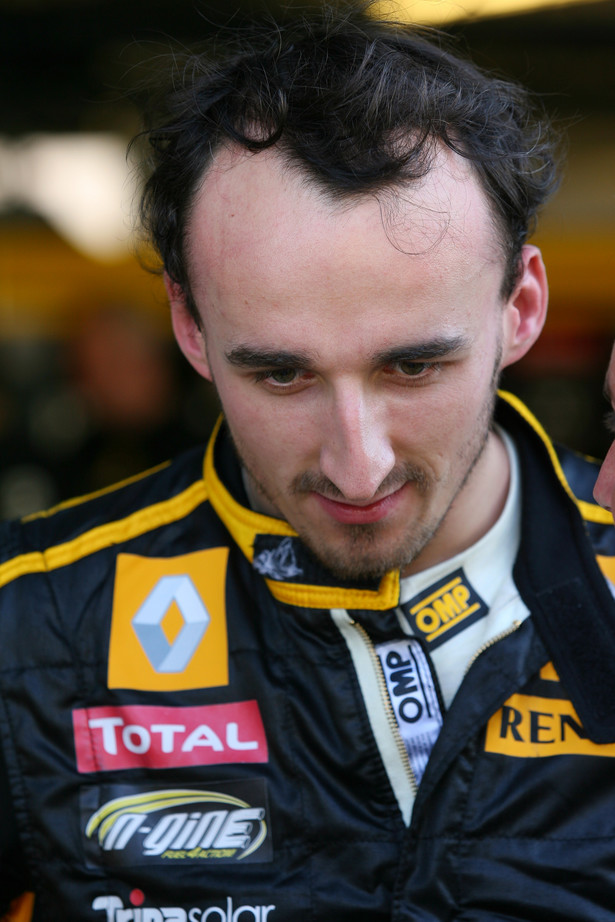 Kubica miał kolejną operację. Będzie mógł operować kierownicą