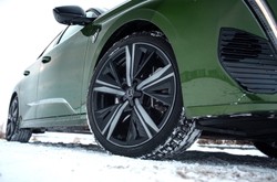 Masz takie opony? Aż 11 modeli zawiodło. Eksperci ostrzegają