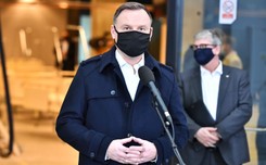 Prezydent: Czuję się dobrze, najbliższe dni spędzę w samoizolacji, będę pracował zdalnie [WIDEO]