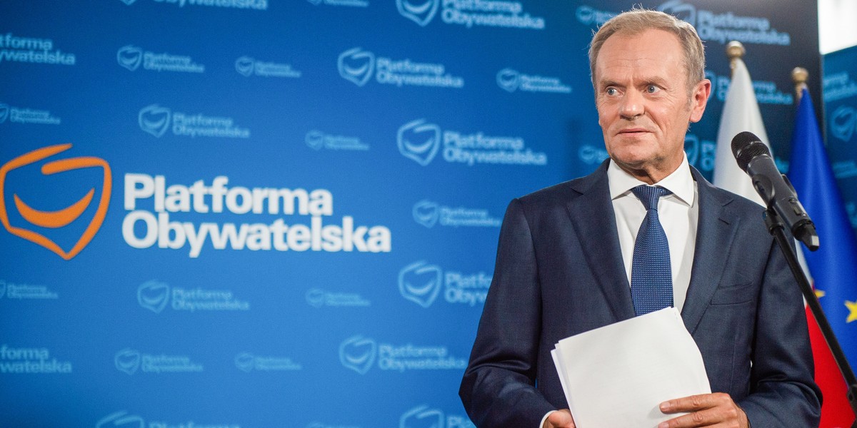 Tusk przeprasza Kaczyńskiego i ponownie zaprasza na debatę