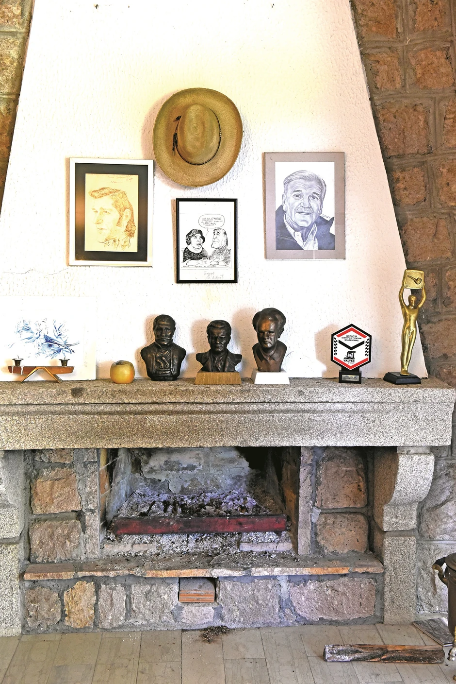 U poseti vikendici Bate Živojinovića