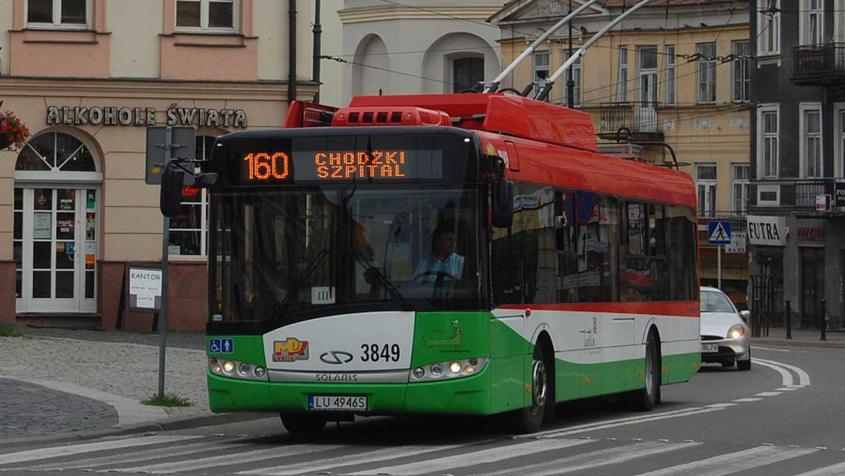 Gdynia kupi 30 nowych trolejbusów do obsługi transportu zbiorowego w mieście oraz 21 baterii litowo-jonowych, które pozwolą na obsługę tras bez dostępu do sieci trakcyjnej. Przetarg na zakup 55 autobusów będzie powtórzony.