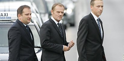 Tusk i jego ludzie zwiali za granicę