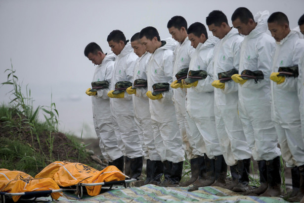 Obszar poszukiwań rozszerzono do 220 kilometrów w dół Jangcy