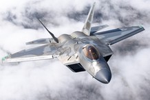 F-22 Raptor gotów do ataku. Nowa wersja ma zmiażdżyć Su-57 i J-20