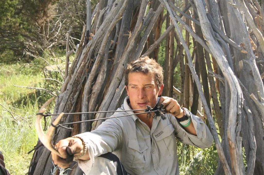 Gwiazdor wyrzucony z telewizji. Bear Grylls bez pracy