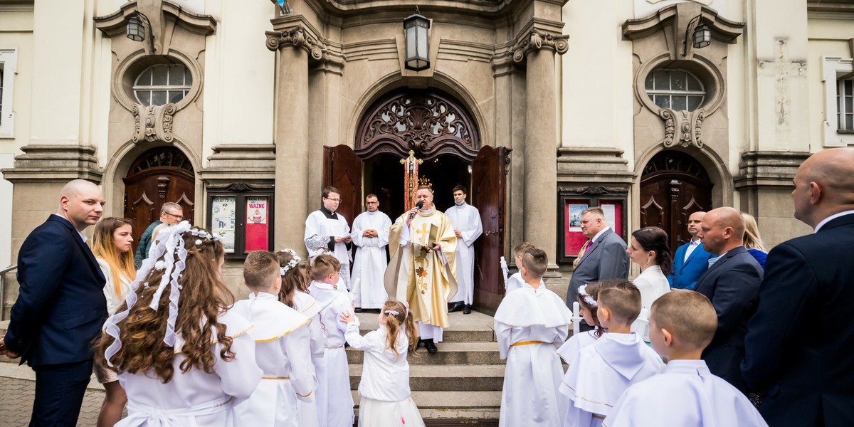 Wciąż żywa jest zasada "zastaw się, a postaw się" – uważa ekspert.