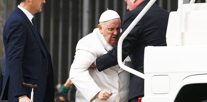 Papież Franciszek w szpitalu! Watykan: to tylko infekcja. KAI: papież miał zawał