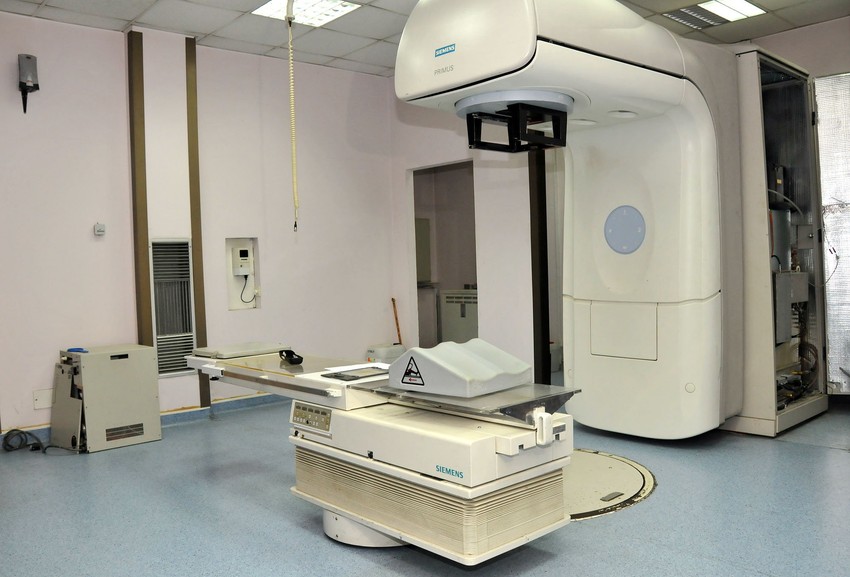 Oba akceleratora u KC NIŠ ne rade. Ovaj nije u funkciji već dva meseca