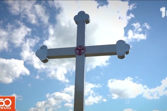 NOVI ČASNI KRST IZNAD MANASTIRA KONČUL Vidljiv je izdaleka: "Simbol vere i putokaz ka spasenju!"