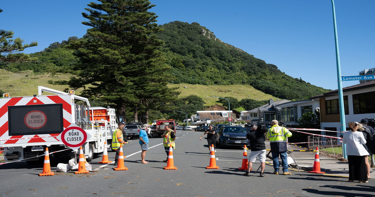 2-5-Monate-Regen-in-12-Stunden-l-sen-t-dlichen-Erdrutsch-in-Neuseeland-aus