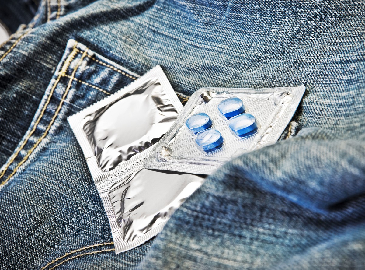 Viagra daje potencję i odbiera słuch