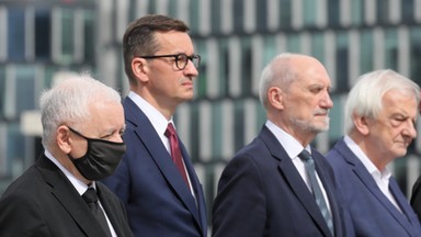 "Stan po Burzy". W PiS wojna totalna: Duda próbuje ograć Kaczyńskiego, Ziobro pluje na Dudę, Morawiecki warczy na Macierewicza, a Kurski chce zniszczyć Morawieckiego [PODCAST]