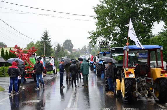  Zablokowana trasa do Krakowa w Wawrzeńczycach