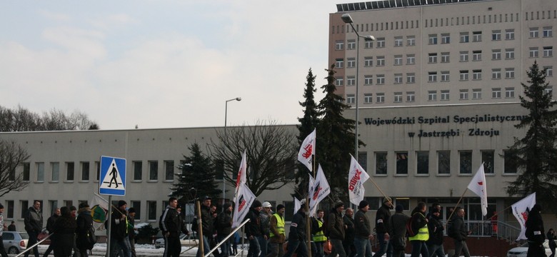 Górnicy odcięli się od pseudokibiców. "To oni wywołali zamieszki"