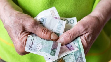 5 116,99 zł co miesiąc. dla kogo świadczenie?