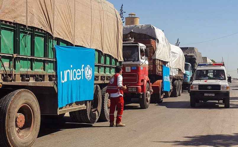 Konwój z pomocą humanitarną w drodze do Aleppo