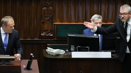 trzęsienie ziemi w sejmie? koalicja traci większość, formacja brauna z