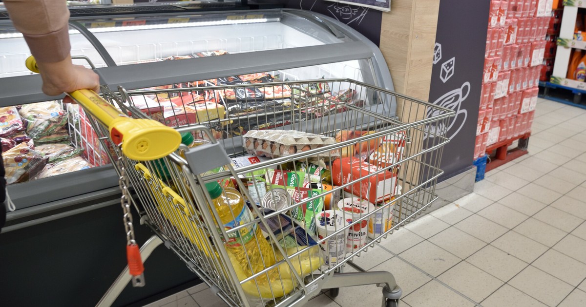 Češi útočí na polské obchody a čerpací stanice