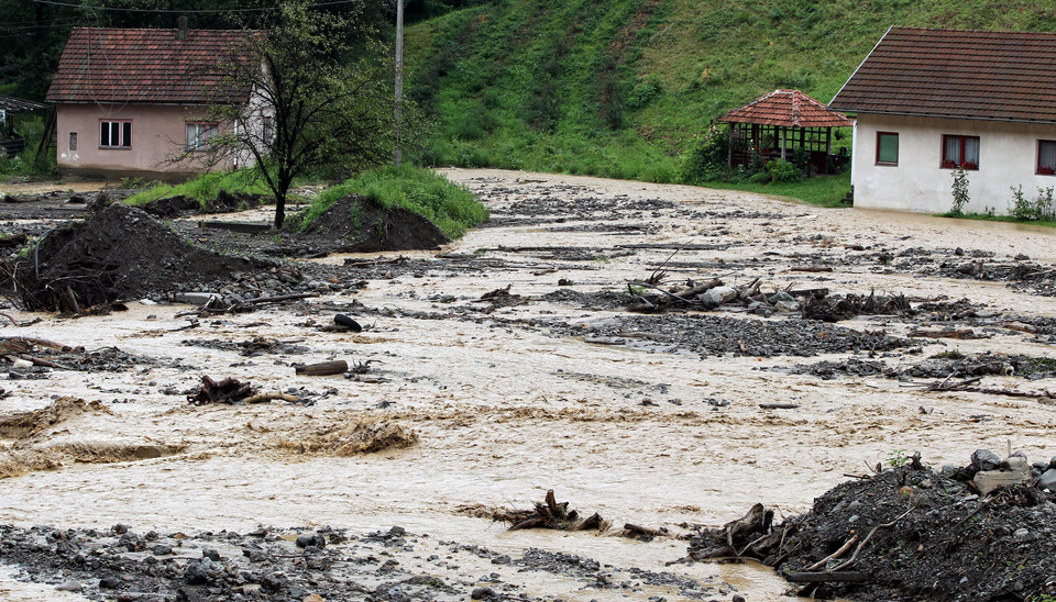 BOSNIA FLOOD (Flooding in Bosnia)