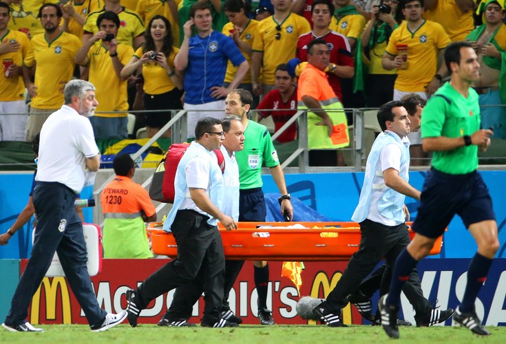 Neymar nie zagra już na mundialu. Poważna kontuzja po brutalnym faulu