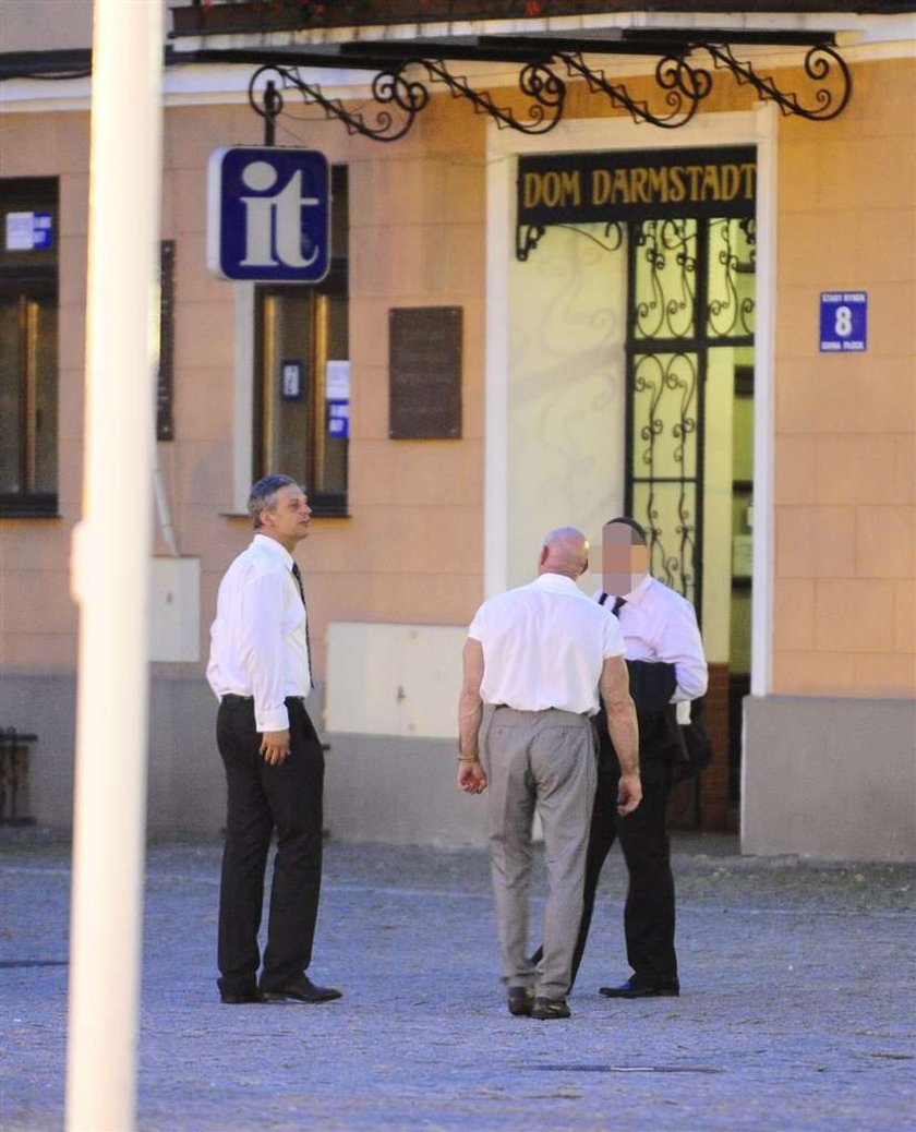 Ojciec Dody na politycznych salonach. FOTO