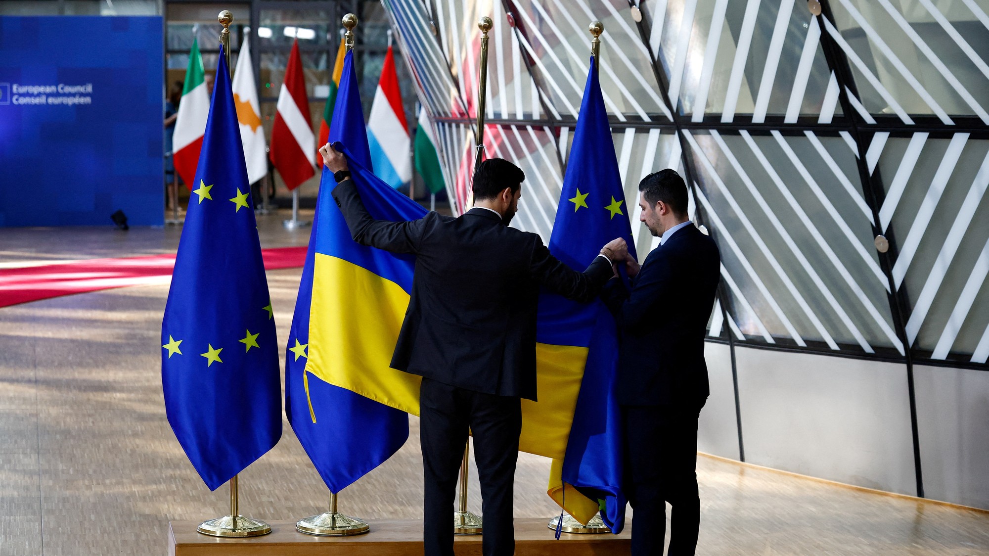 Lídri EÚ sa stretli v Bruseli, aby rokovali o Ukrajine a európskej obrane, REUTERS/Stephanie Lecocq