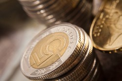 “FT”: nadzieje na obniżkę stóp pomogły złotemu