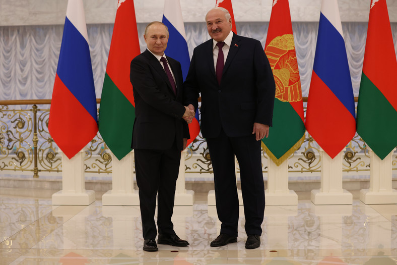 Prezydent Rosji Władimir Putin z prezydentem Białorusi Aleksandrem Łukaszenką, Mińsk, 19 grudnia 2022 r.