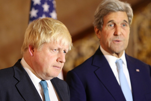 Kerry straszy Putina. "USA i W. Brytania rozważają sankcje wobec Rosji i Syrii za Aleppo"