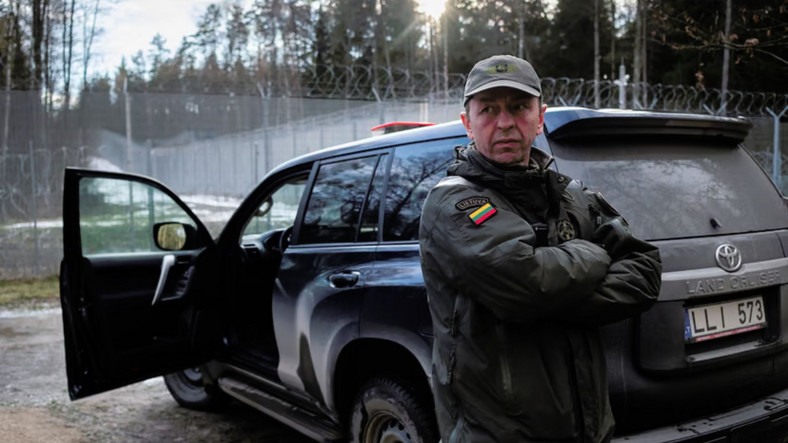Irmantas Jaskelevicius, jeden ze strażników granicznych na granicy litewsko-białoruskiej