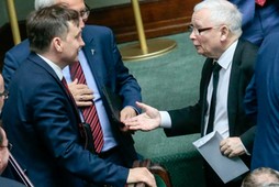 Zbigniew Ziobro i Jarosław Kaczyński w Sejmie