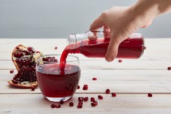 Domowy napój kolagenowy. Jędrna skóra, zdrowe stawy bez drogich suplementów