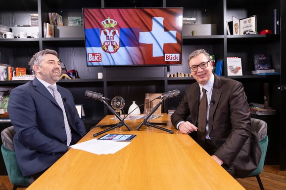 "IZAĆI ĆU PRED LJUDE I REĆI KAKVE SU OPASNOSTI I PRETNJE" Vučić u emisiji "Blic pita": "Trudićemo se da očuvamo svoju politiku"