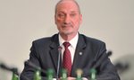 Macierewicz uciekł ze Smoleńska! Stchórzył?