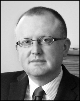 Marcin Dziurda, profesor Uniwersytetu Warszawskiego, członek Komisji Kodyfikacyjnej Prawa Cywilnego,  przewodniczący zespołu ds. rozpoznawania przez sądy spraw z udziałem konsumentów