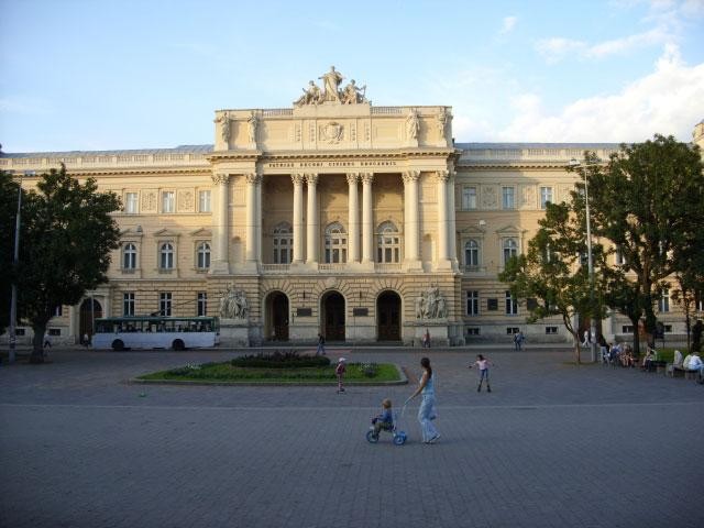 Ukraina - zabytki Lwowa - Podróże