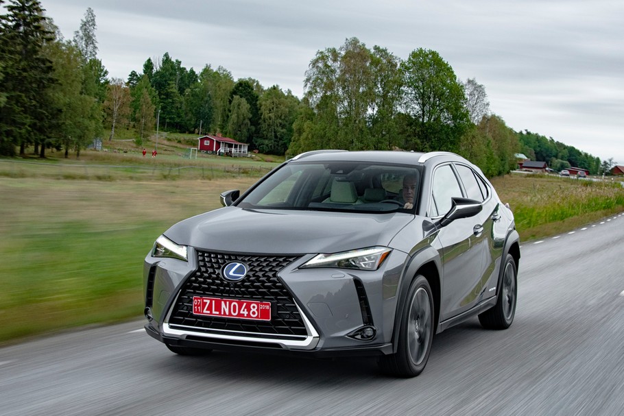 Lexus UX 250h