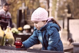 Warszawa: 155 tys. zł zebrano podczas kwesty na Starych Powązkach