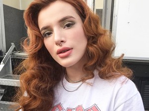 Bella Thorne titkos tetkója nagyon pajkos!