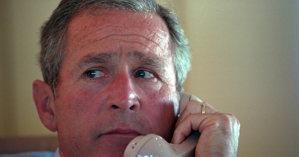 Photos show the moment President George W. Bush learned of the 9/11 ...