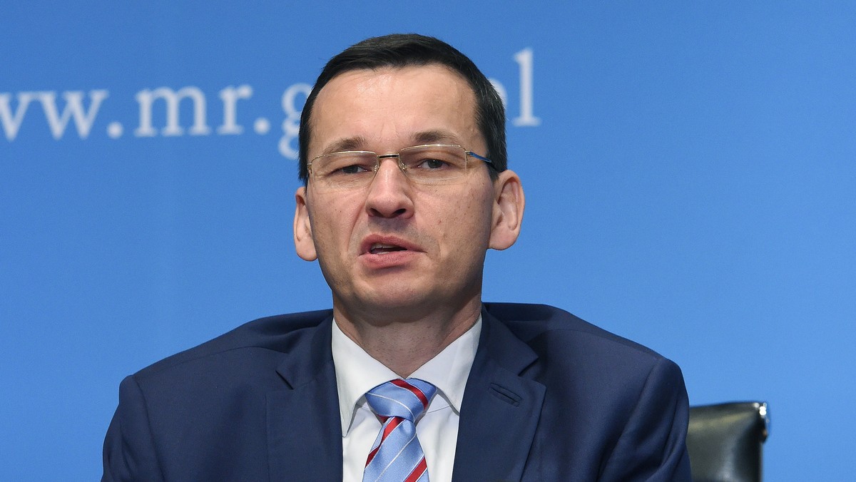 Wicepremier Mateusz Morawiecki rozpoczął dziś jednodniową wizytę w Londynie, podczas której spotka się m.in. z ministrem handlu międzynarodowego Liamem Foxem i przedstawicielami instytucji finansowych.