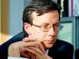 Szef służby cywilnej: Urząd to nie zakład przemysłowy