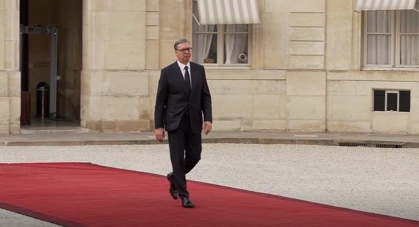 Vučić u Parizu