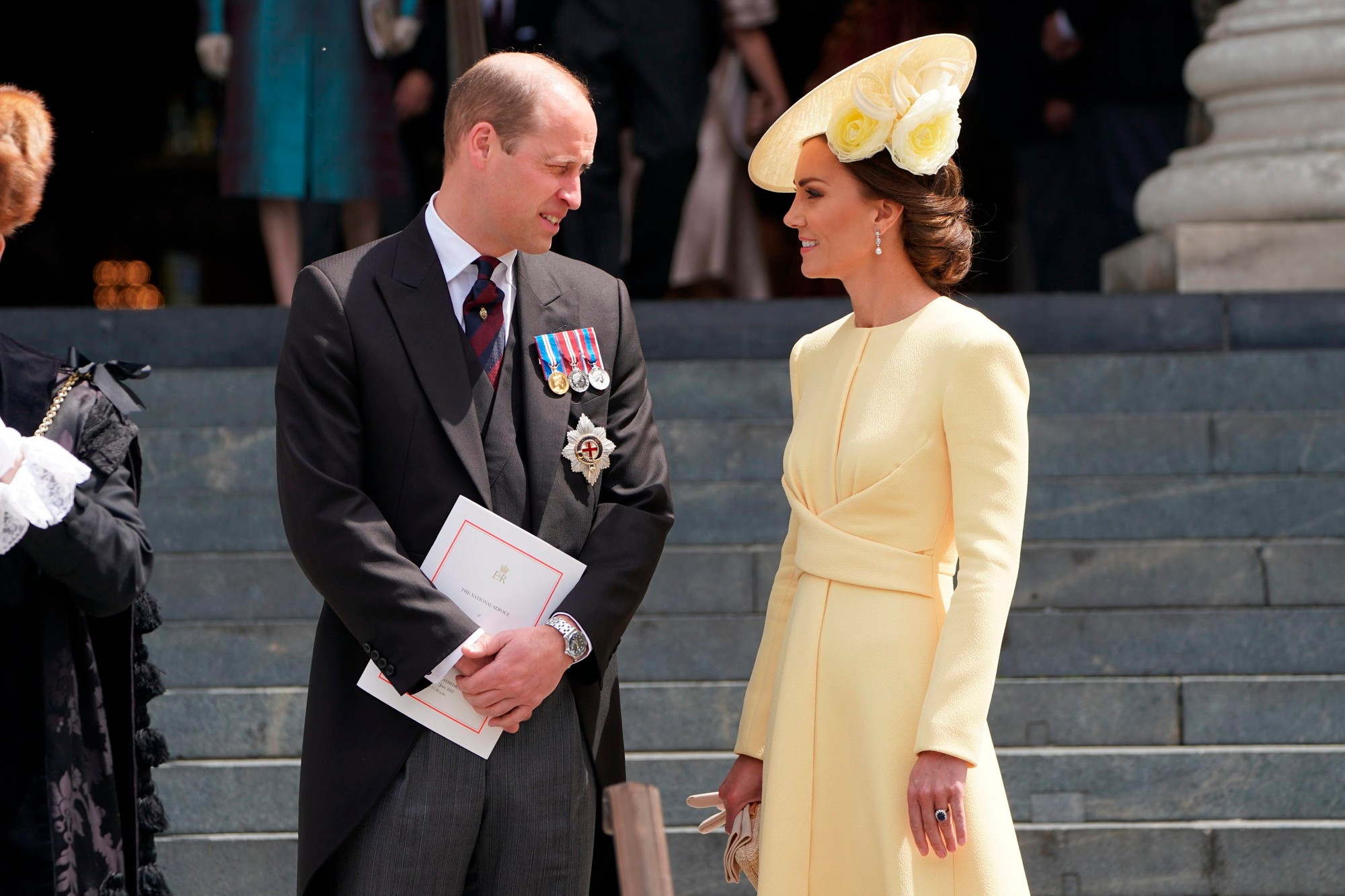 Princ Harry s manželkou Meghan a princ William s manželkou, vojvodkyňou Kate. 