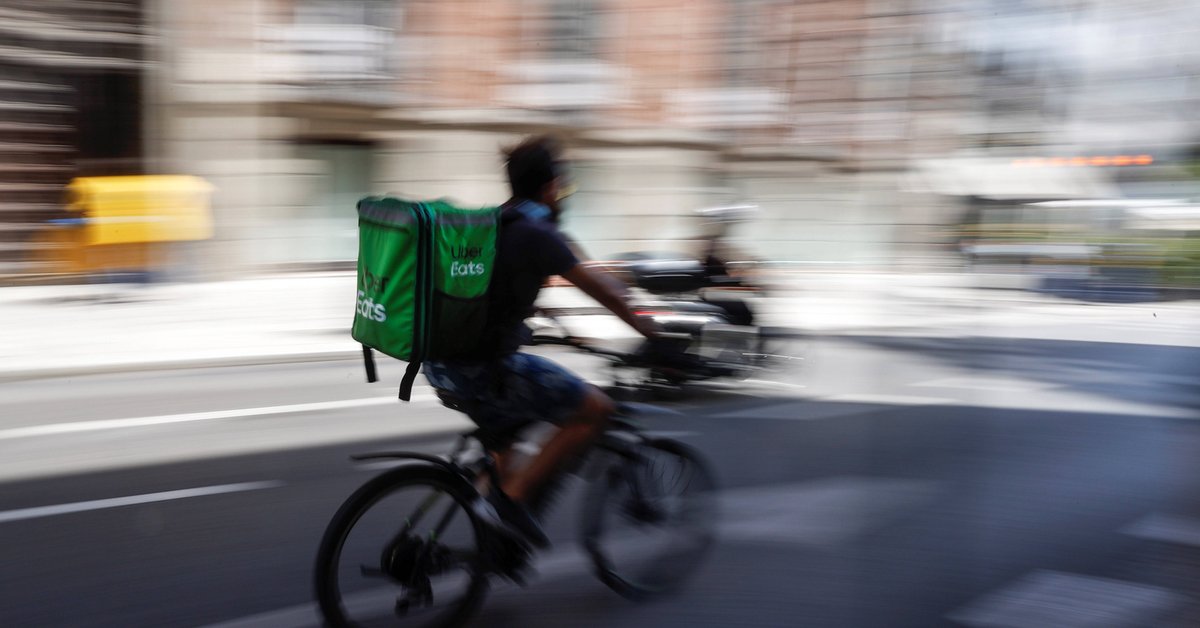 La Unión Europea solicitará reemplazar los contratos no deseados con trabajos en empresas como Uber o Deliveroo