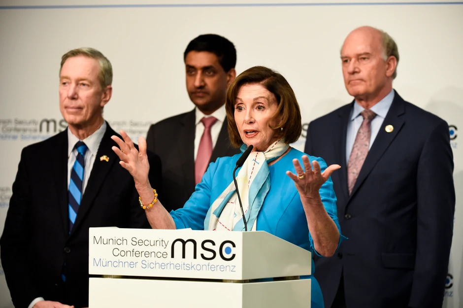 Nensi Pelosi i američka delegacija u Minhenu