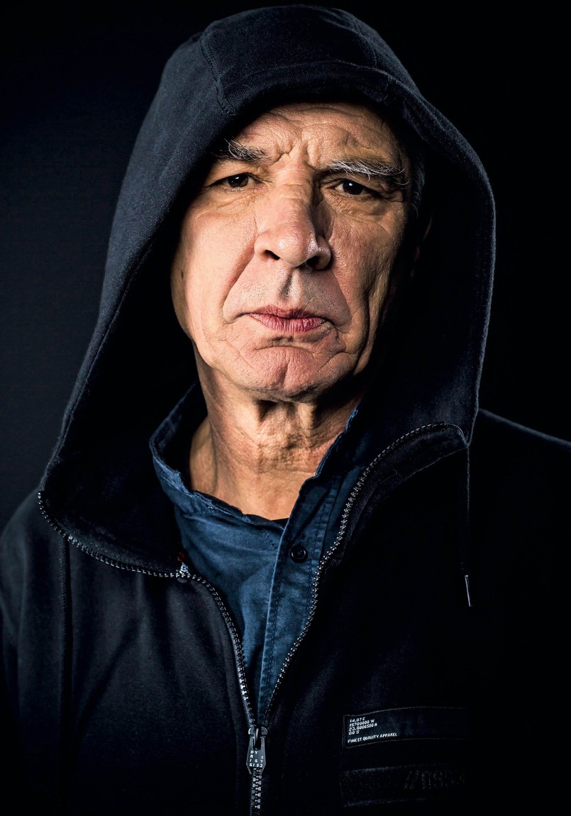 Andrzej Stasiuk prozaik, poeta, dramaturg, eseista, publicysta i wydawca
