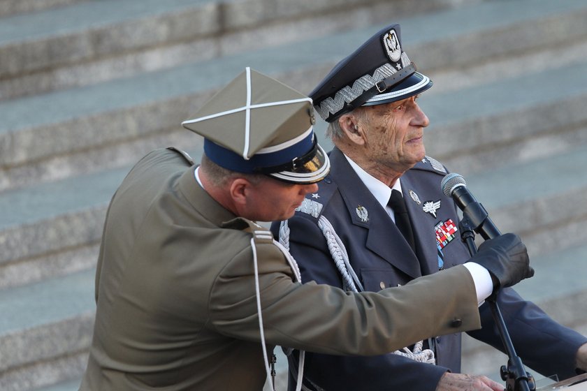 Trwają piątkowe obchody 71 rocznicy wybuchu Powstania Warszawskiego