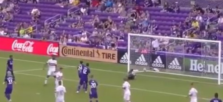 Liga MLS: Niecodzienny gol reprezentanta Polski. Frankowski zdobył bramkę... piętą [WIDEO]